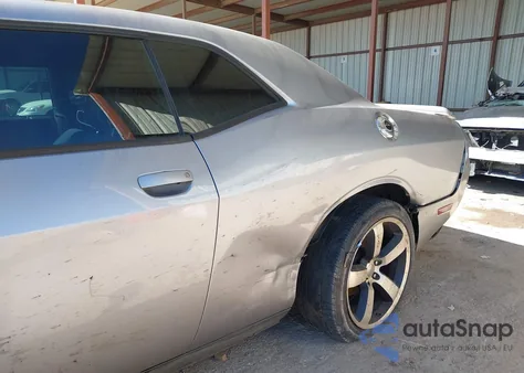 2014 Dodge Challenger Sxt из США, поврежденный, VIN 2C3CDYAG3EH110673